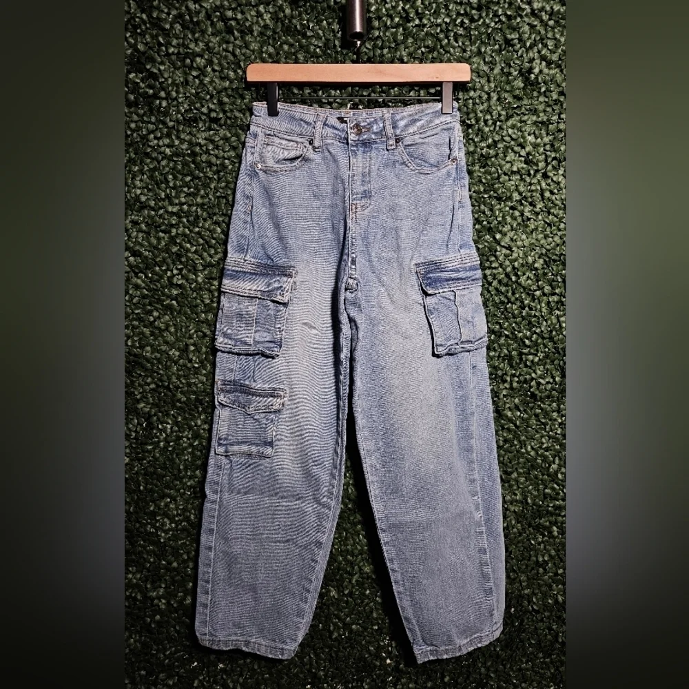 Forever 21 Light Blue Denim Pants